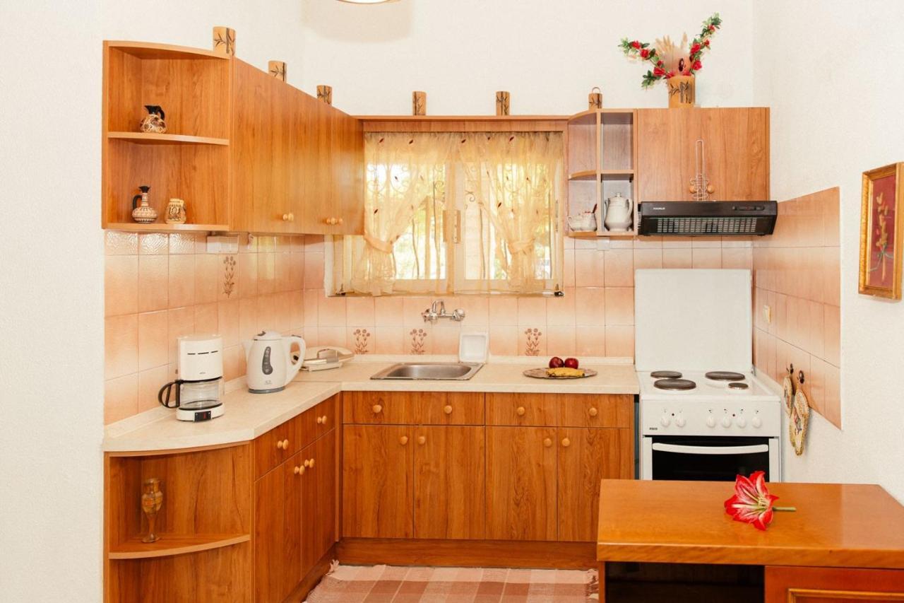 Tetraktys Estate Beachside Υδωρ Άγιος Ματθαίος Εξωτερικό φωτογραφία