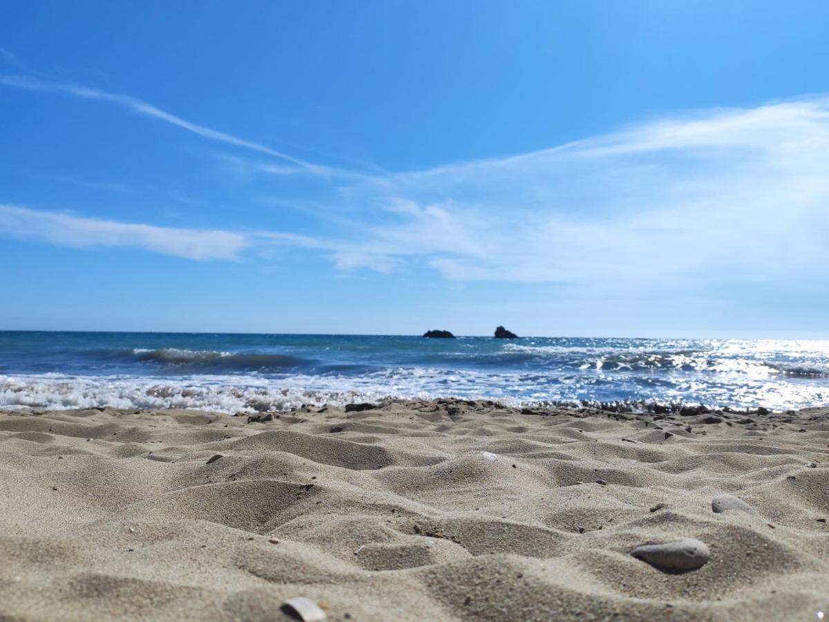 Tetraktys Estate Beachside Υδωρ Άγιος Ματθαίος Εξωτερικό φωτογραφία