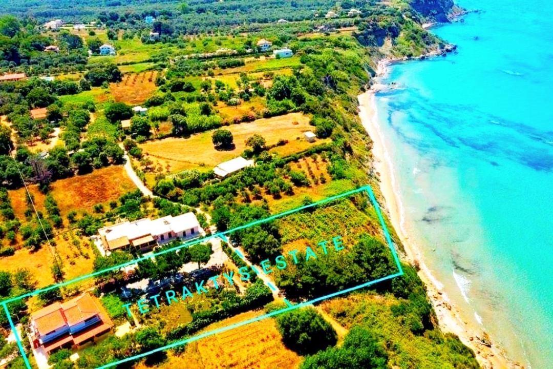 Tetraktys Estate Beachside Υδωρ Άγιος Ματθαίος Εξωτερικό φωτογραφία