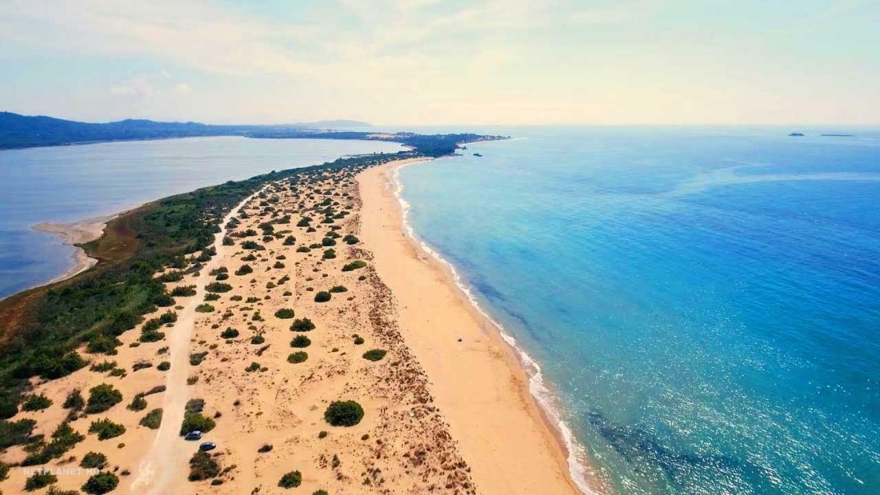 Tetraktys Estate Beachside Υδωρ Άγιος Ματθαίος Εξωτερικό φωτογραφία